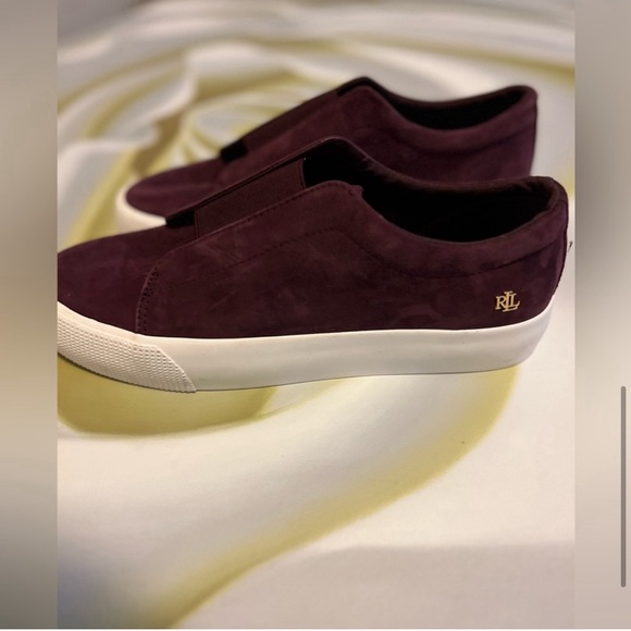BRAND NEW Ralph Lauren Women's Burgundy Isla Sheep Suede Slip-On Sneaker - Picture 8 of 8